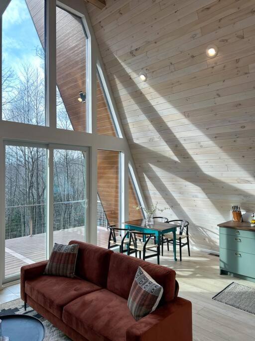 Fox Ridge-Black Alder Lodging Logan Luaran gambar